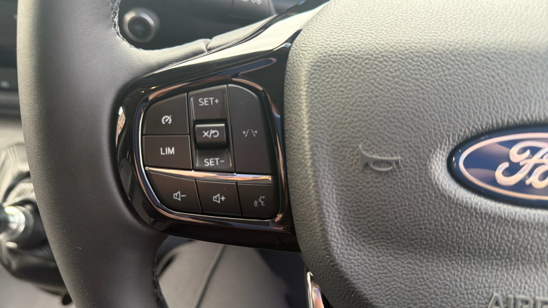 Ford Transit Custom 280 L1 Diesel Fwd 2.0 EcoBlue 136ps H1 Van Limited